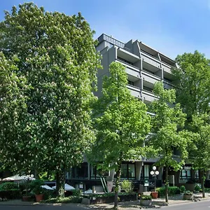 Aparthotel Lindner Rhein Im Rheinhof
